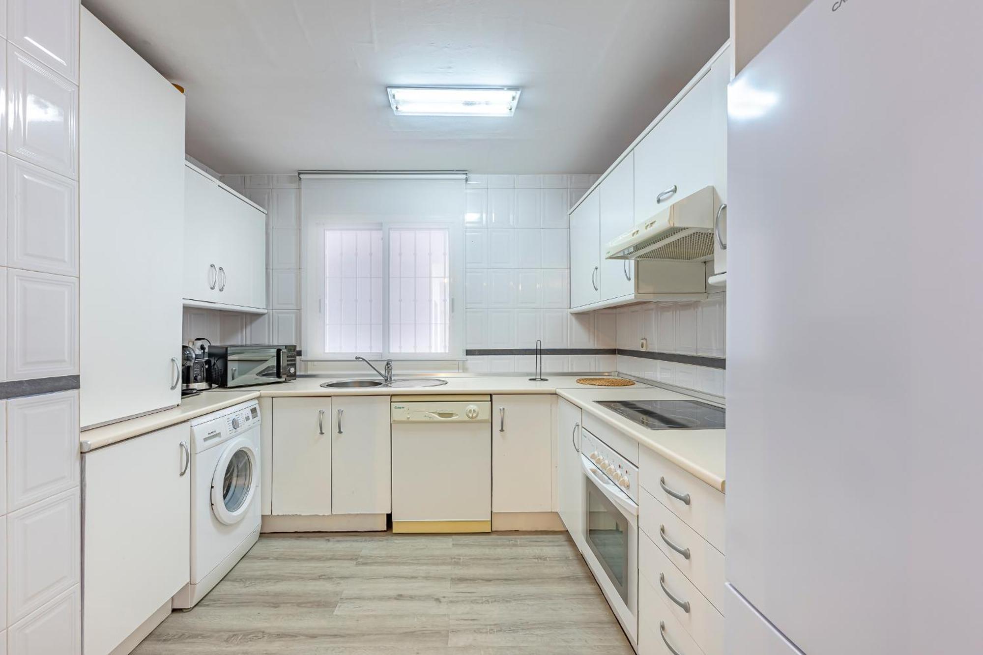 Rent Prestige- Jardines Andalucia Puerto Banus Marbellac